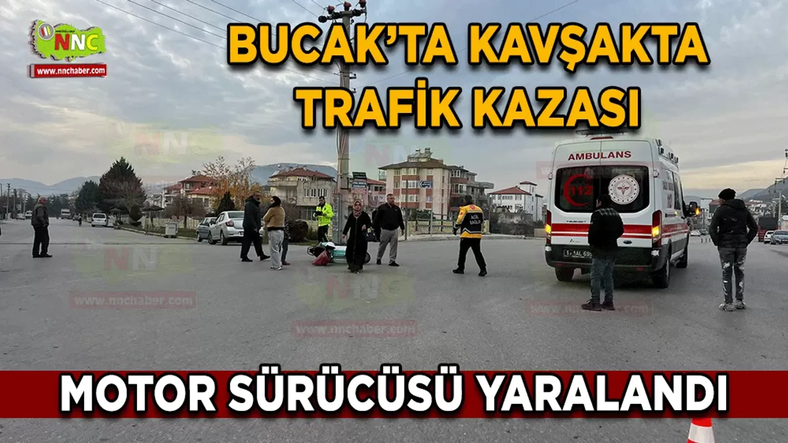 Bucak'ta kavşakta çarpıştılar Motor sürücüsü yaralandı